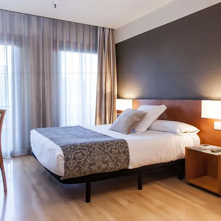 Hotel Zenit Don Yo 4*