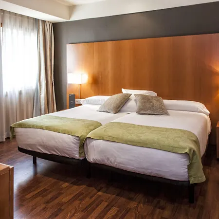 Ξενοδοχείο Zenit Don Yo 4*