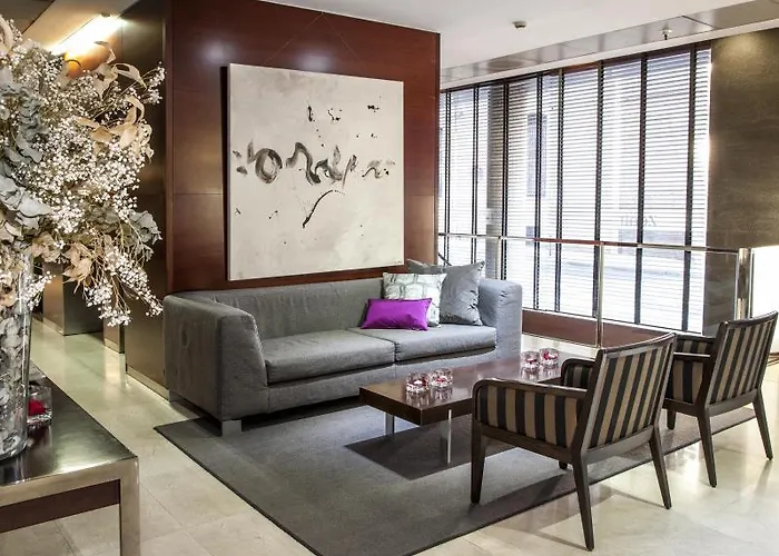 Otel Zenit Don Yo 4*